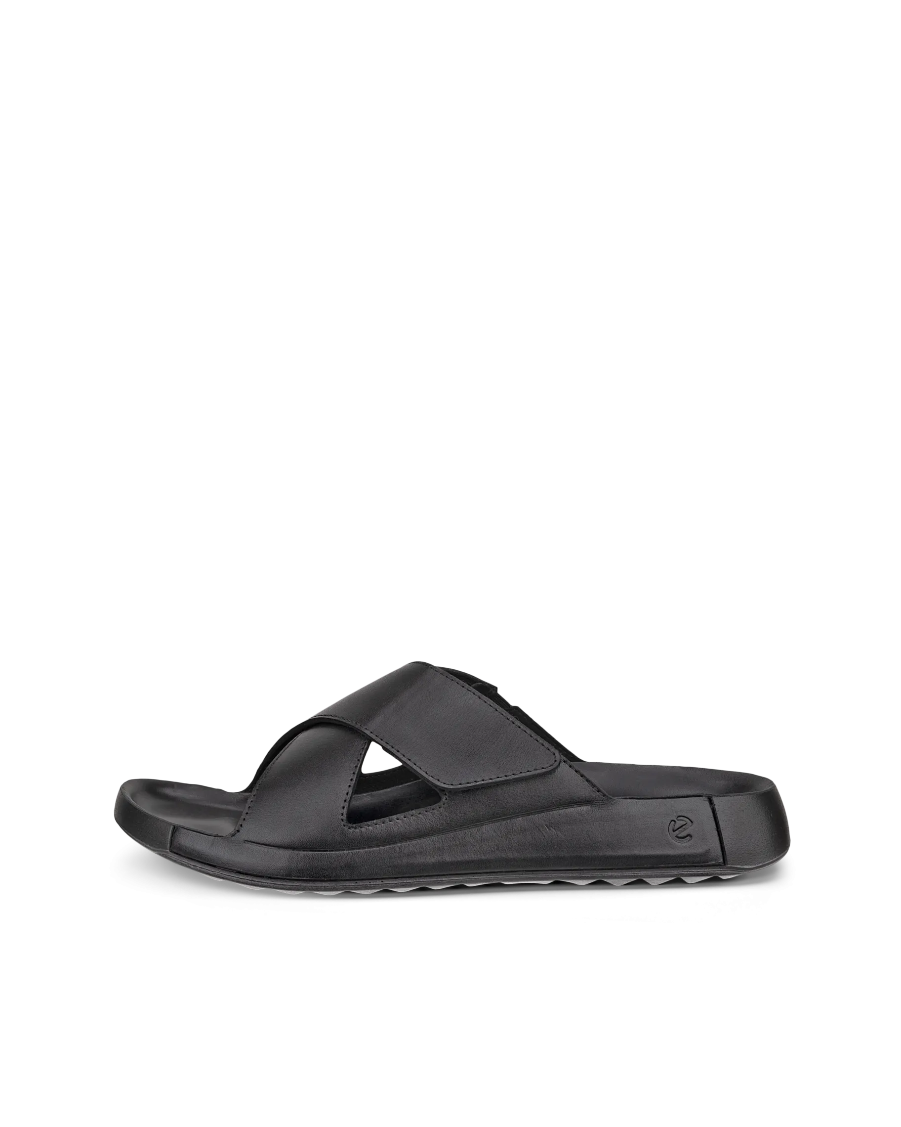ECCO COZMO M